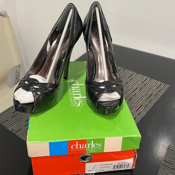 Charles David black platform open toes pumps - Picture 8 of 8